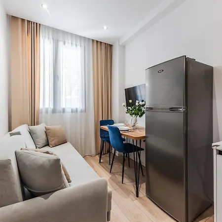 City Center Comfy Studio 500 Mbs