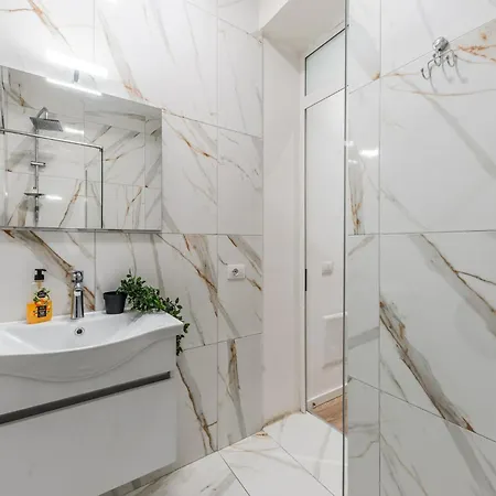 City Center Comfy Studio 500 Mbs